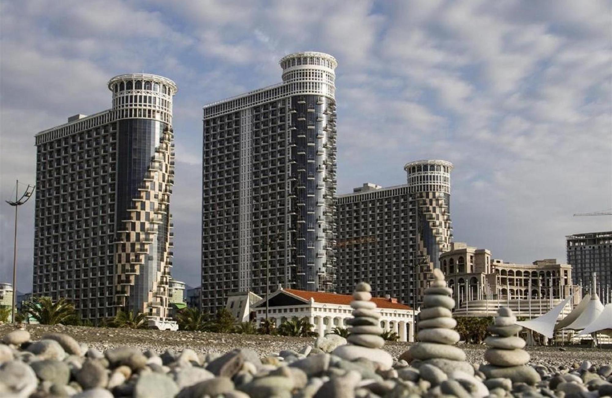 Apart Hotel Black Sea Towers Batumi Exterior foto